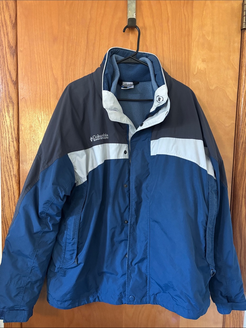 Columbia Men’s Blue & Navy Core Interchange 3 in 1 Jacket w/Light Gray Accents